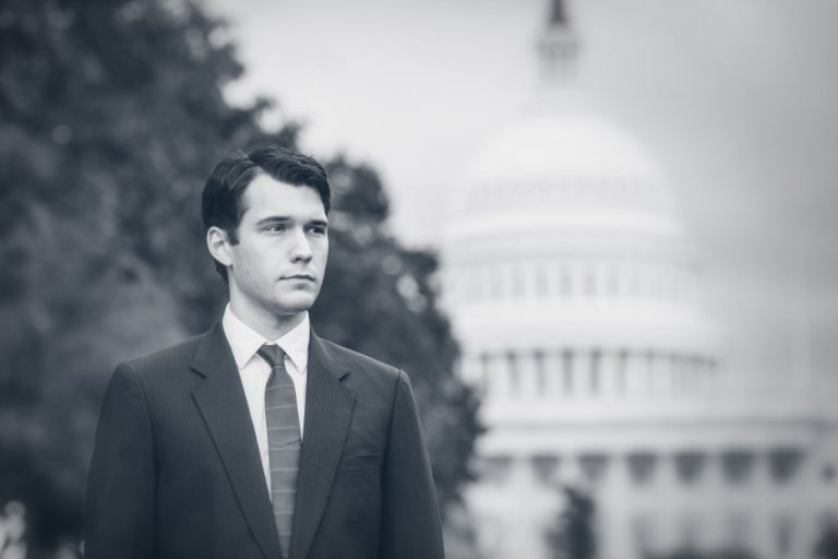 Should Obama Pull a ‘W’ on the Obstructionist Assault?