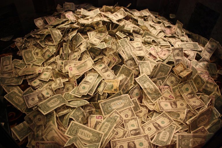4 Tips for Getting Approved for a Personal Loan