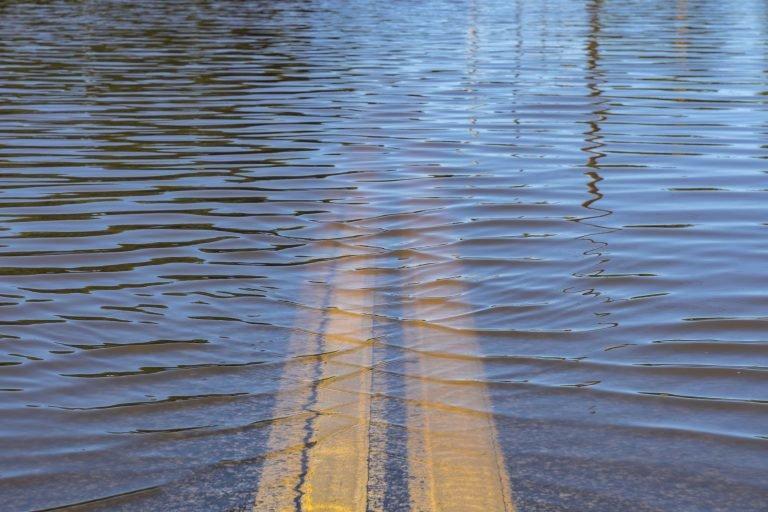 How to Avoid Scams in the Wake of the Storm