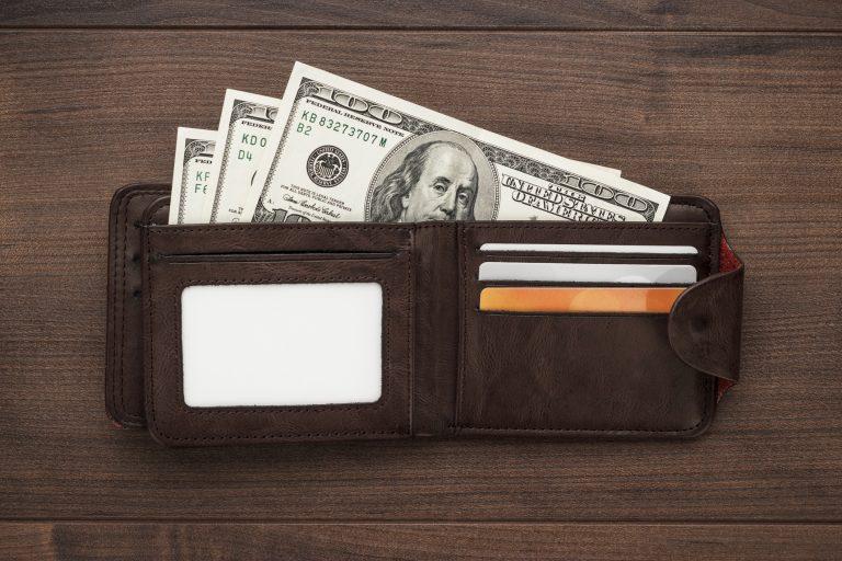 Adam Levin Discusses What Not to Keep in Your Wallet with Reader’s Digest