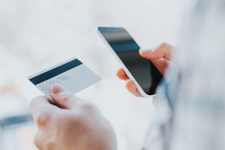 Adam Levin Shares Safe Shopping Tips with CNBC