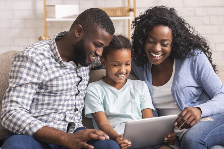 How Families Can Stay Safe and Avoid Scams Online